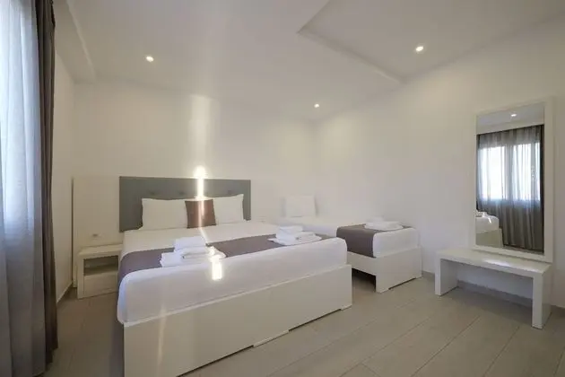 Üç Kişilik Oda, Balkon