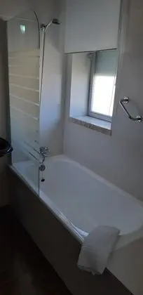 Standard Dört Kişilik Oda, 2 Çift Kişilik Yatak, Şehir Manzaralı