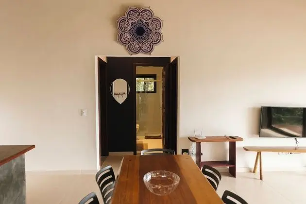 Casa Violeta