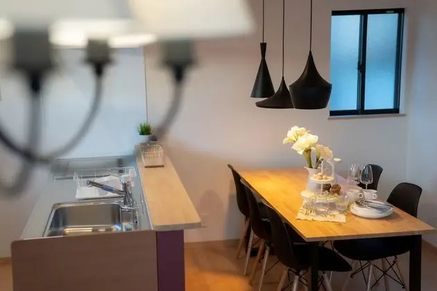 Odada yemek servisi