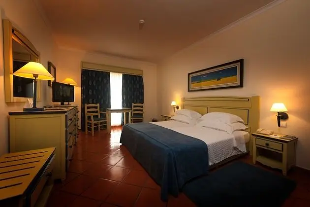 İki Ayrı Yataklı Oda (3 Adults)