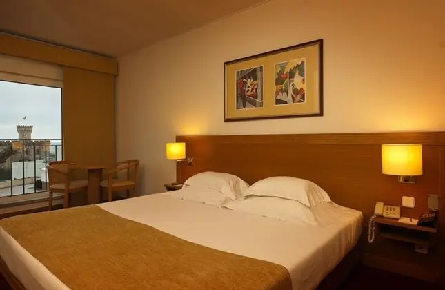 1 Çift Kişilik Veya 2 Tek Kişilik Yatak Sea View