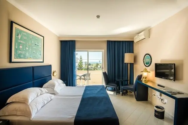 İki Ayrı Yataklı Oda, Havuz Manzaralı (Extra Bed, 3 Adults)