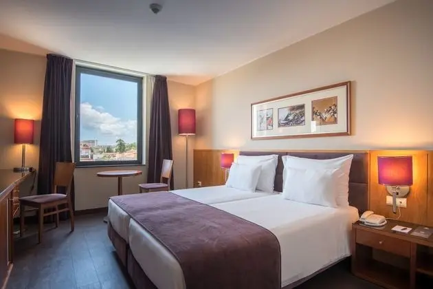 İki Ayrı Yataklı Oda (3 Adults)