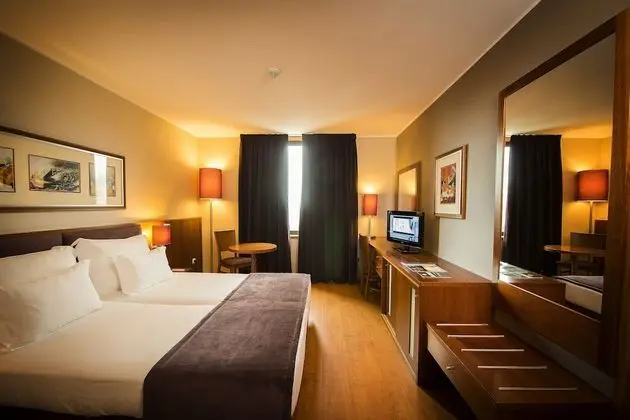 İki Ayrı Yataklı Oda (3 Adults)