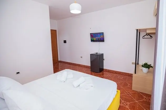 Tek Büyük Yataklı Oda, Balkon