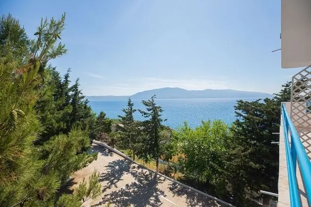 Tek Büyük Yataklı Oda, Balkon