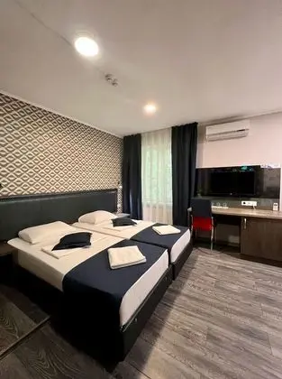 Standard Tek Büyük veya İki Ayrı Yataklı Oda