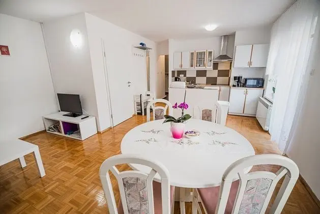 Apart Daire (One bedroom Apartment 1)