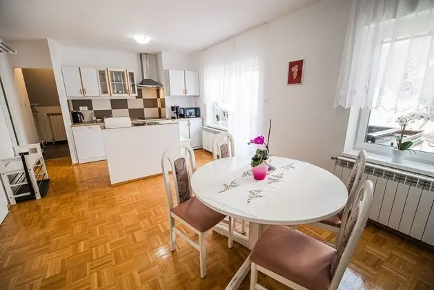 Apart Daire (One bedroom Apartment 1)