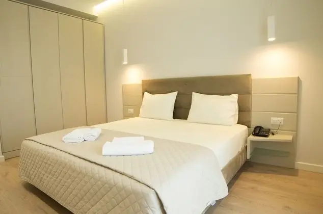 Deluxe Tek Büyük Yataklı Oda, Balkon, Deniz Manzaralı