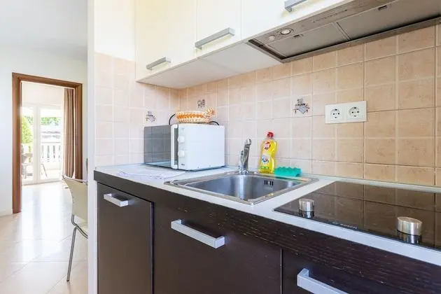 Apart Daire, 1 Yatak Odası, Havuz Manzaralı