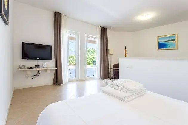 Stüdyo, Deniz Manzaralı