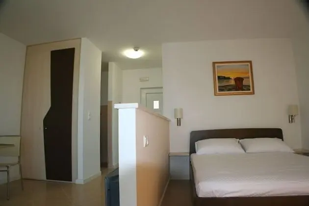 Stüdyo, Deniz Manzaralı