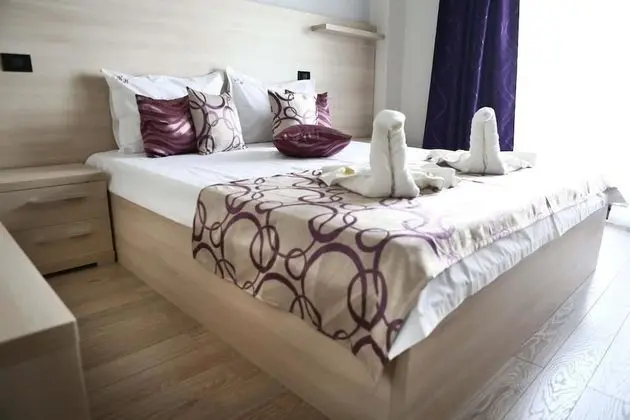 Tek Büyük Yataklı Oda, Balkon