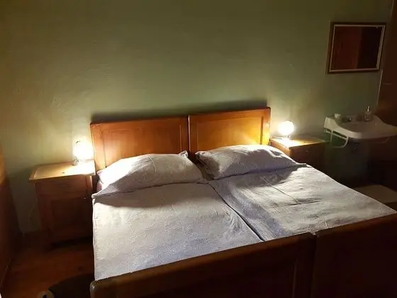 Traditional Tek Kişilik Oda, 1 Tek Kişilik Yatak, Ortak Banyo, Bahçe Manzaralı