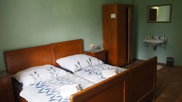 Traditional Tek Kişilik Oda, 1 Tek Kişilik Yatak, Ortak Banyo, Bahçe Manzaralı