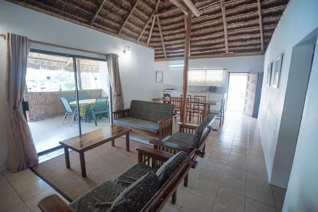 Basic Villa, Deniz Manzaralı (Casa 3)