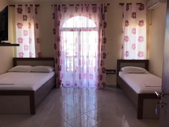 Tek Büyük Yataklı Oda (6)