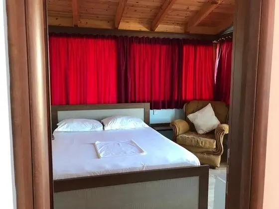 Tek Büyük Yataklı Oda (6)