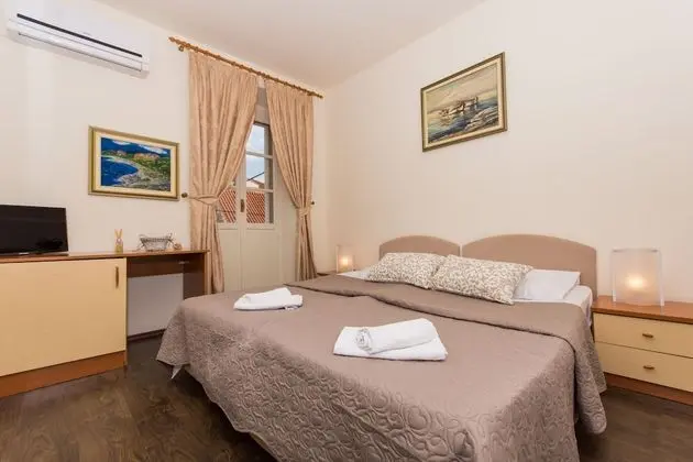 City Tek Büyük veya İki Ayrı Yataklı Oda, 1 Çift Kişilik Yatak, Balkon