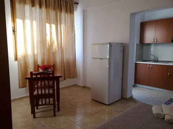 Tek Büyük Yataklı Oda, Balkon