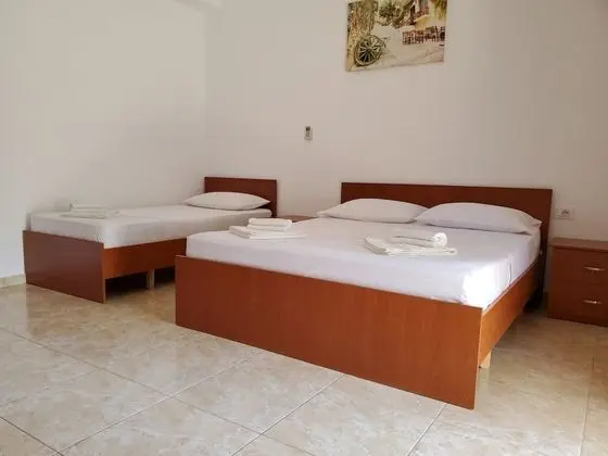 Üç Kişilik Oda, Balkon