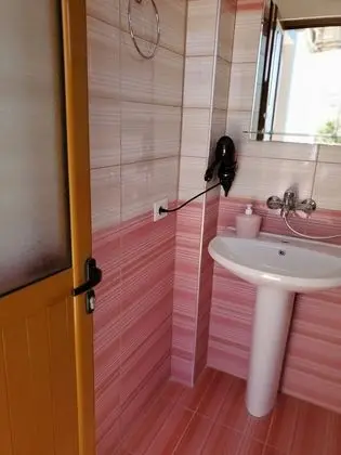 Üç Kişilik Oda, Balkon