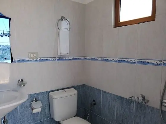 Üç Kişilik Oda, Balkon