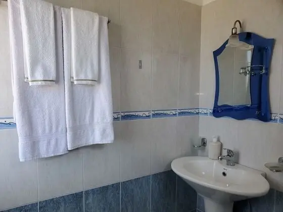 Üç Kişilik Oda, Balkon