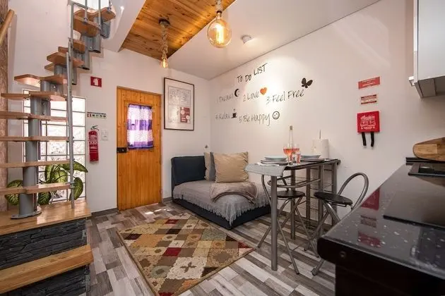 Romantic Çatı Katı (Loft), 1 Yatak Odası, Havuz Kullanımı, Plaj Kenarı