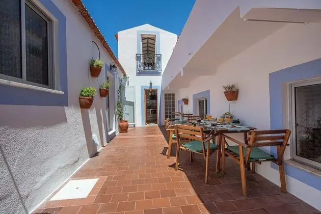 Romantic Çatı Katı (Loft), 1 Yatak Odası, Havuz Kullanımı, Plaj Kenarı