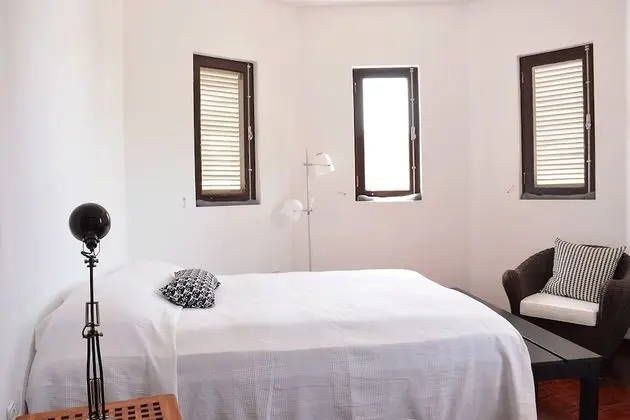 Tek Büyük Yataklı Oda, Deniz Manzaralı (R3)
