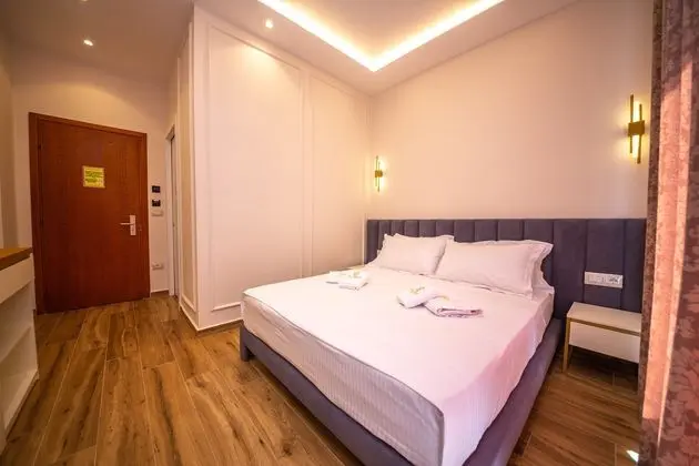 Tek Büyük Yataklı Oda, Balkon, Deniz Manzaralı