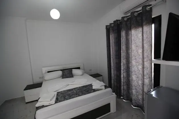 Tek Büyük Yataklı Oda, Balkon