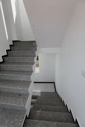 Tek Büyük Yataklı Oda, Balkon