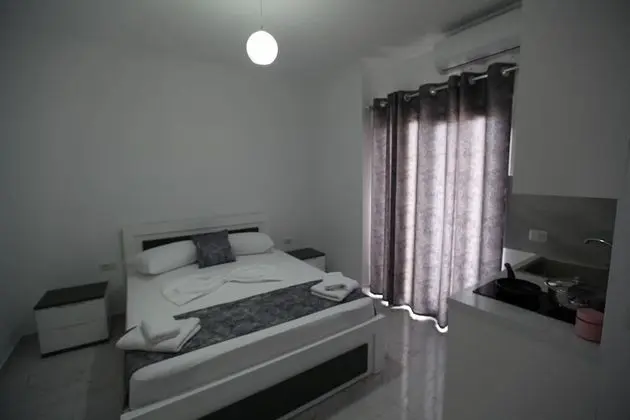 Tek Büyük Yataklı Oda, Balkon