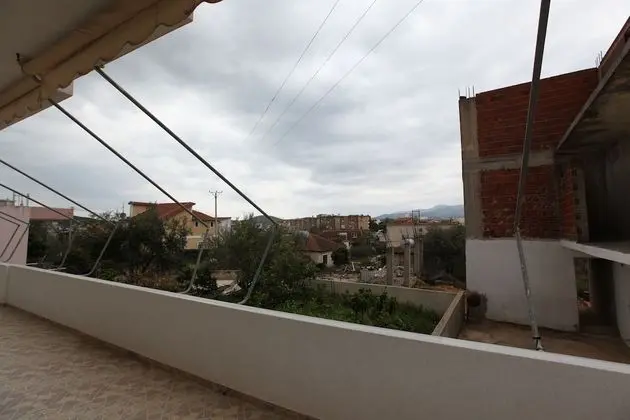 Üç Kişilik Oda, Balkon