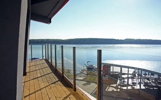 Deluxe Tek Büyük veya İki Ayrı Yataklı Oda, Balkon, Nehir Manzaralı