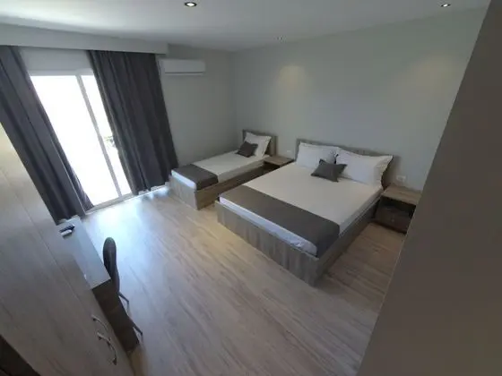 Deluxe Üç Kişilik Oda