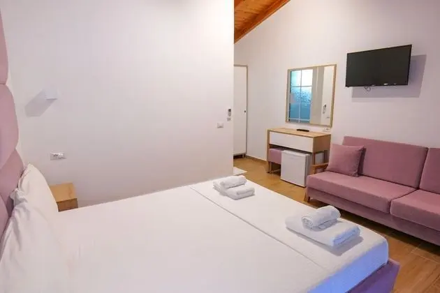 Tek Büyük Yataklı Oda