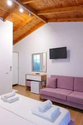 Tek Büyük Yataklı Oda