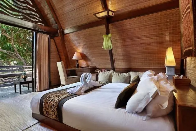 Traditional Lumbung Hut