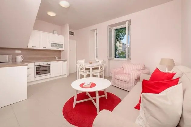 Deluxe Apart Daire