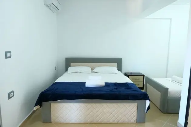 Tek Büyük Yataklı Oda, Balkon