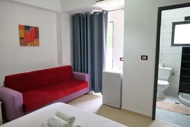 Tek Büyük Yataklı Oda, Balkon