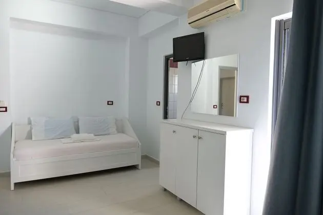 Üç Kişilik Oda, Balkon