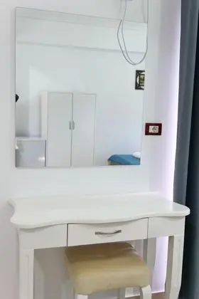 Üç Kişilik Oda, Balkon