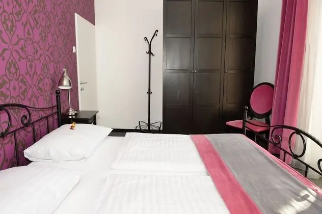 Tek Büyük Yataklı Oda, Göl Manzaralı