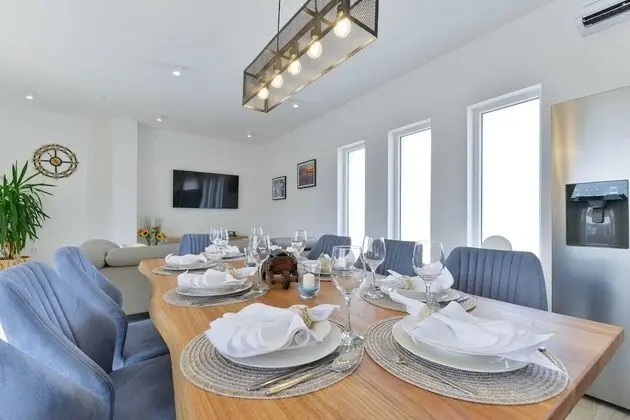 Exclusive Villa
